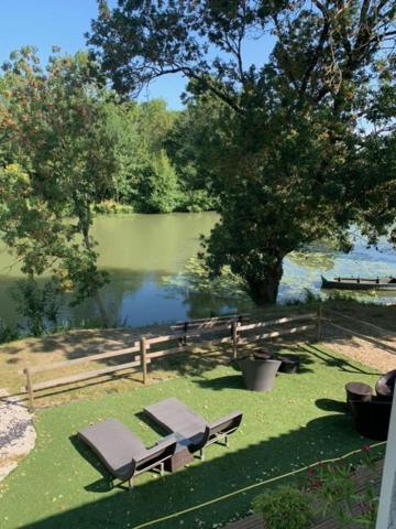 Logis Auberge De La Riviere Les Velluire-sur-Vendee Kültér fotó