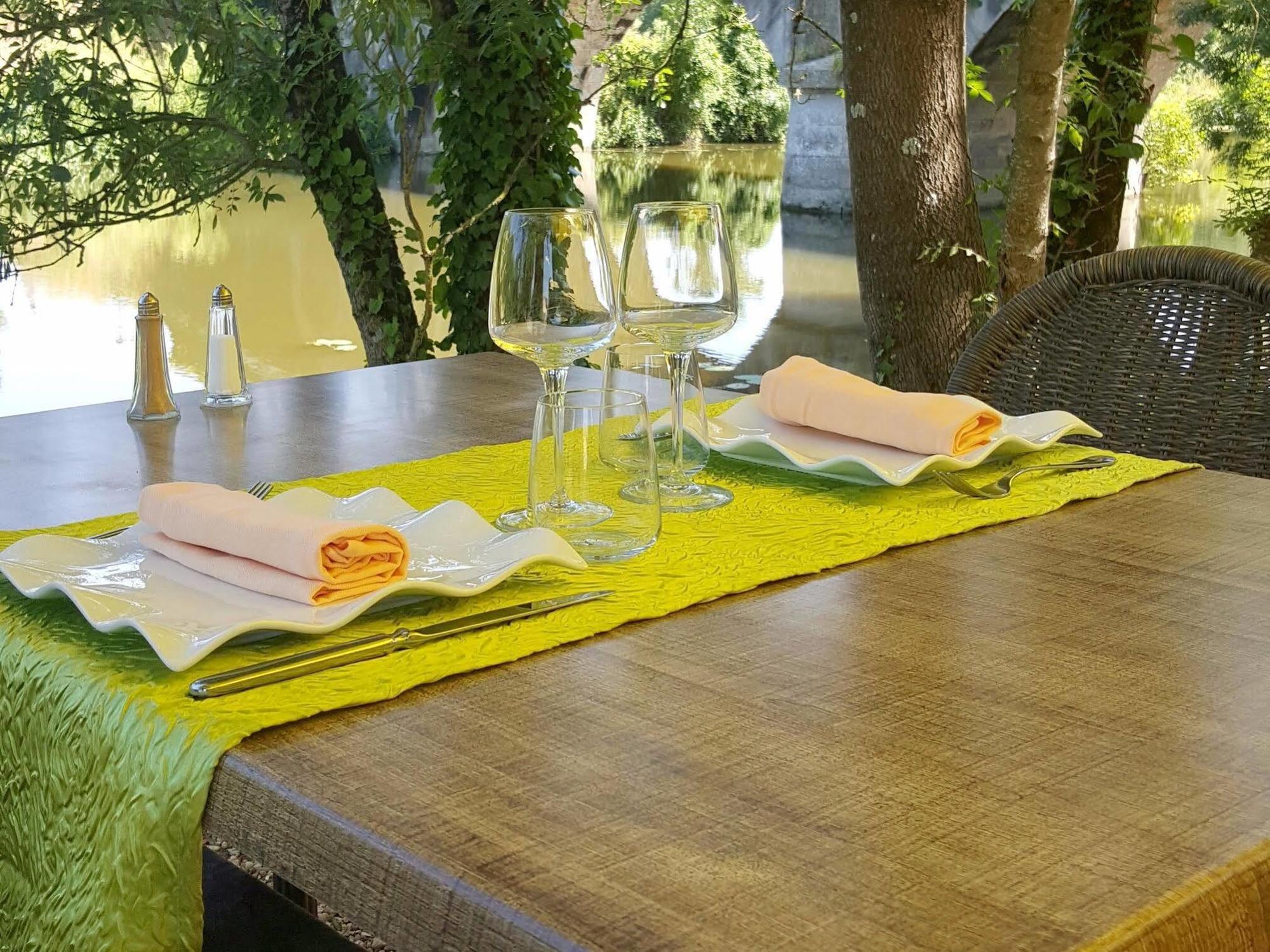 Logis Auberge De La Riviere Les Velluire-sur-Vendee Kültér fotó