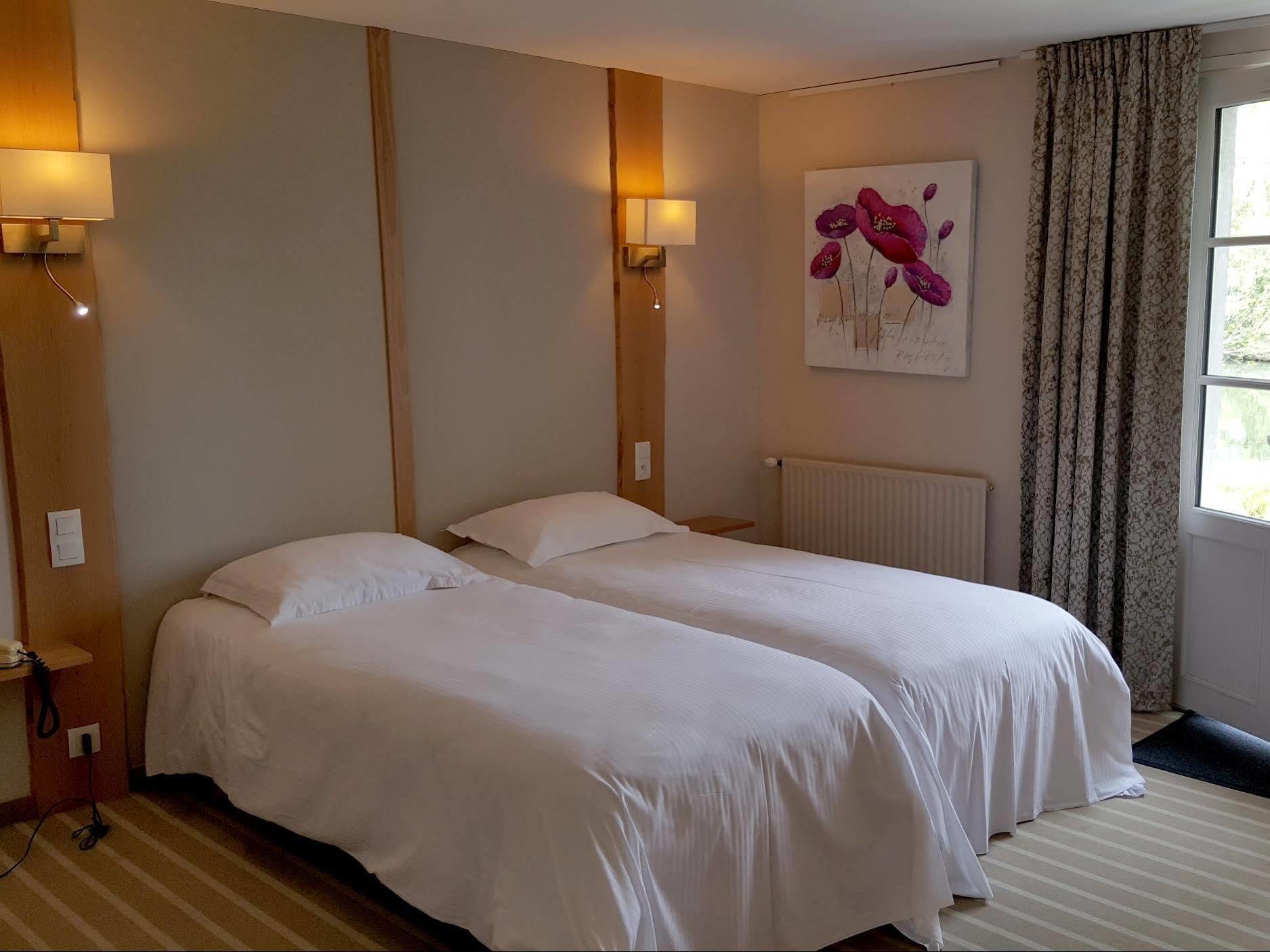 Logis Auberge De La Riviere Les Velluire-sur-Vendee Kültér fotó